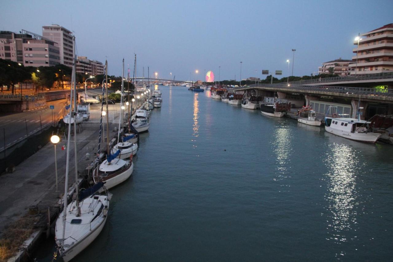 B&B Pescara Centro Luxury Suite Luaran gambar